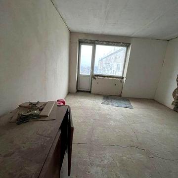 Продаж 3-кімнатної квартири, вул. Шовковична, 37-А