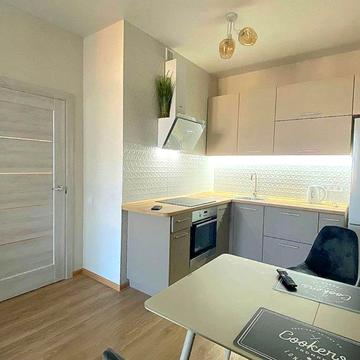 Георгія Липського вул. (Толбухіна), 135