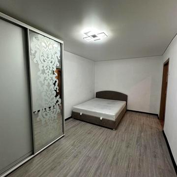 Миру просп., 70б