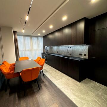 Микільсько-Слобідська вул., 8