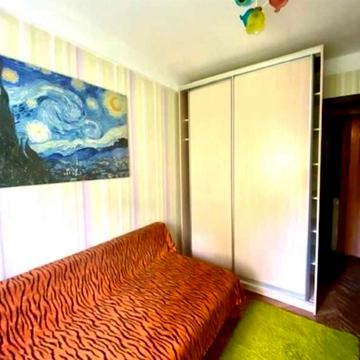 Ушинського вул., 5