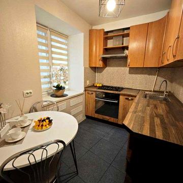 2к ремонт,  меблі та техніка залишаються. BEST