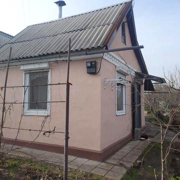 Дачний будинок / Дом для 1-2 человек