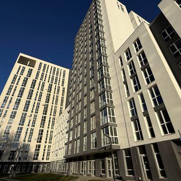 Володимира Великого вул. (Артема), 10