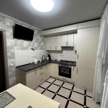 Віктора Андрієвського вул., 39