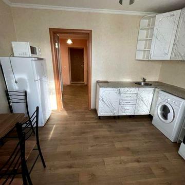 Продам 1- кімнатну квартиру 48 кв. м., вул. Сумська. Центр