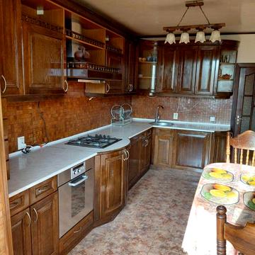 Драгоманова вул., 17