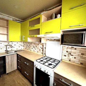 Продаж 3-кімнатної квартири ринок Нива