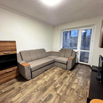 Університетський просп. (Гагаріна), 50