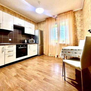 Софії Русової вул., 1