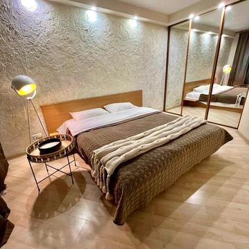 Лесі Українки бульв., 5