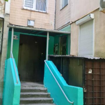 Владислава Бувалкіна вул. (Бочарова Генерала), 36