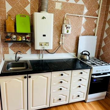 Оренда двокімнатної квартири Вишенька, Космонавтів, 33школа. В. Порика