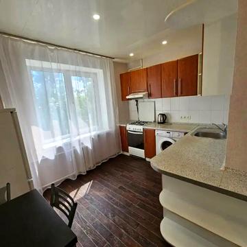 житловий масив Тополя-1 вул., 18