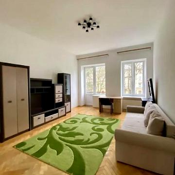 Личаківська вул. (), 12