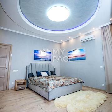 Євгена Коновальця вул. (Щорса), 32-В