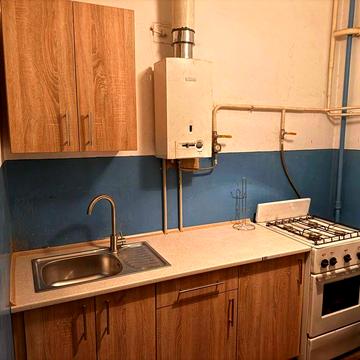 Квартира 2к Карпенка-Карого