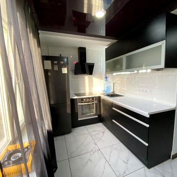 Володимира Українця вул., 21