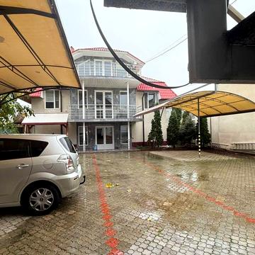 Юхима Геллера вул. (Жовтневої Революції)