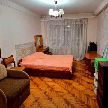 Оренда 3 кмн квартири, Малий ринок (112-018-101)