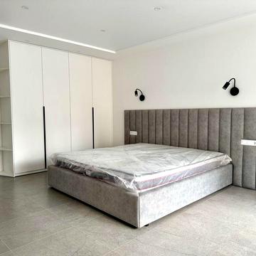 Стильна квартира з новим ремонтом в центрі Києва!