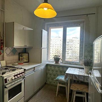 Продаж 3к Квартира Київська вулиця