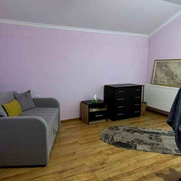 Довгострокова оренда 2к Дім Михайла Грушевського вулиця