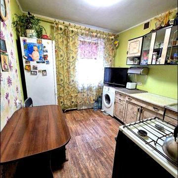 Продам однокімнатну квартиру чешку в районі 12 кварталу