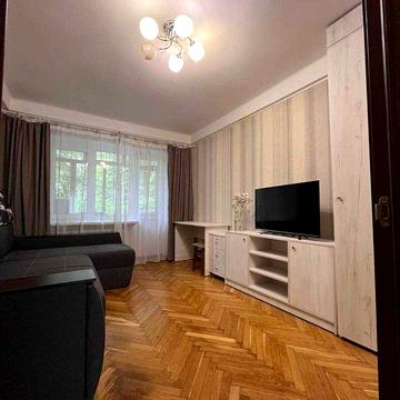 Сдам 2к,Шевченківський р-н,Нивки,Стеценко 9(Інтернаціональна площа)