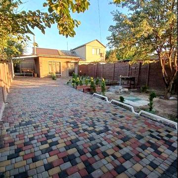 Сдаётся Дом на Космосе