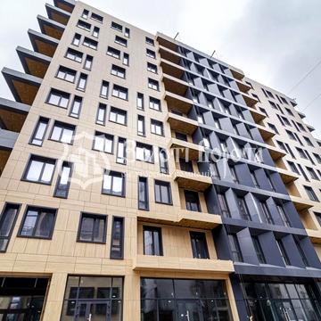 Болсуновська вул. (Сергія Струтинського), 8