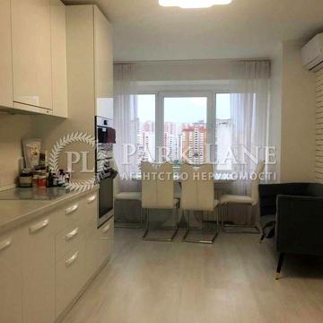 Продаж 1К Бажана 30 метро Харківська  Дарницький р-н