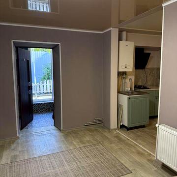 навроти Южного Буга біля Парку Петровського