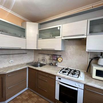 Центр двокімнатна квартра