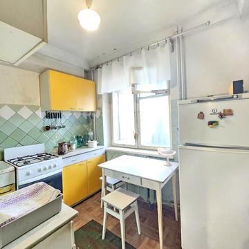 Лісовий просп., 4-А