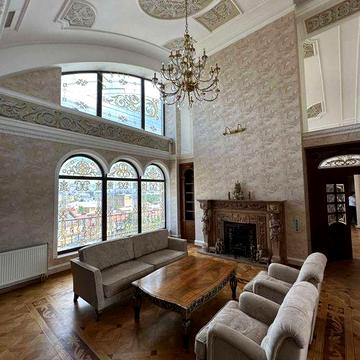 Преміальний пентхауз у центрі Києва — ПЕРША ЗДАЧА вул. Пирогова, 6А