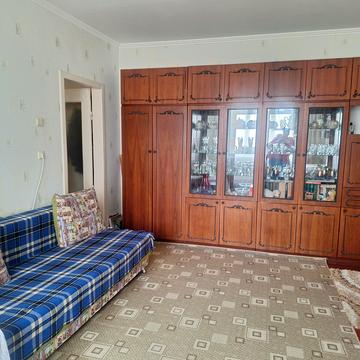 Лариси Руденко вул., 8