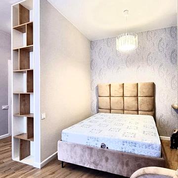 Нагірна вул., 18/16