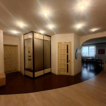 3 комн. Квартира 115м пр Гагарина 41/2