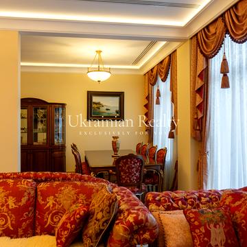 Новоселицька вул., 10