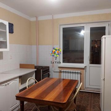 Бориса Гмирі вул., 3