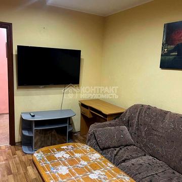 Перемоги просп., 71