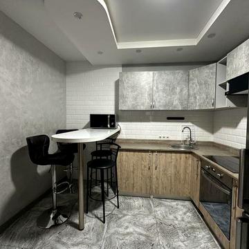 Здам 2 к в ЖК Версаль