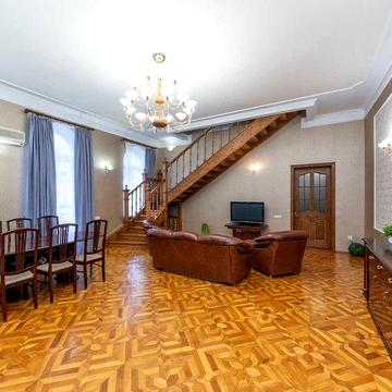 4к Жилянська 7, метро Олімпійська, Палац спорту