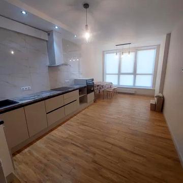 Вишгородська вул., 45-Ж