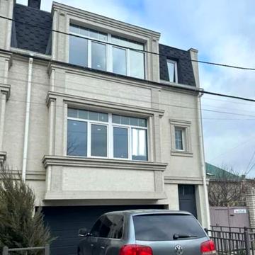 Юхима Геллера вул. (Жовтневої Революції)