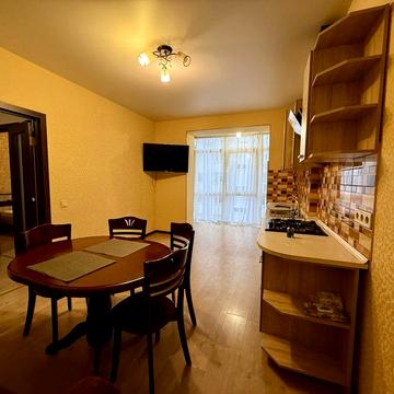 Оренда великої 1К- 47 м2, ква-ри у Вишневому