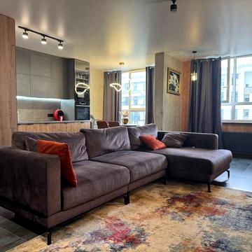 Університетська вул., 3/15