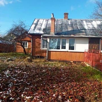 Продам деревʼяний будинок