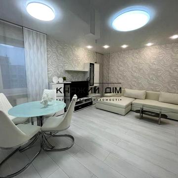 Ревуцького вул., 9